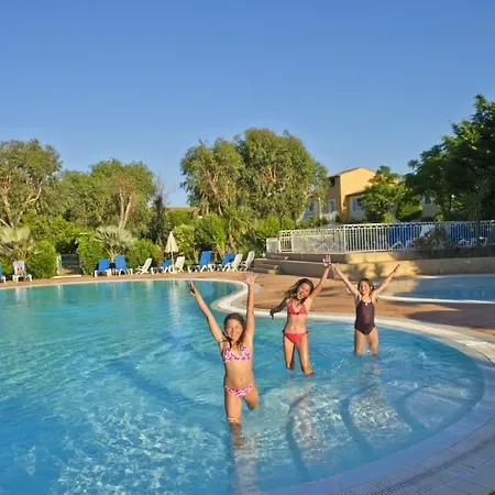 Station touristique Le Hameau De La Pinede 3/4p 7/8p 4s